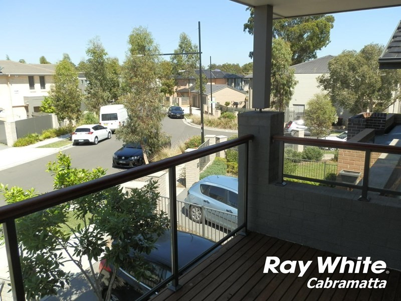 28 Reeves Crescent, Bonnyrigg NSW 2177