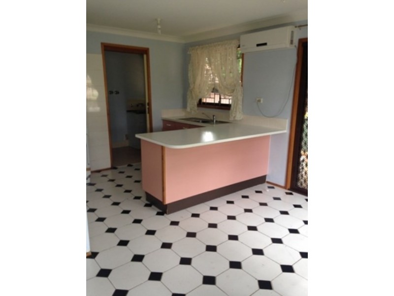 25 Sweethaven Road, Edensor Park NSW 2176