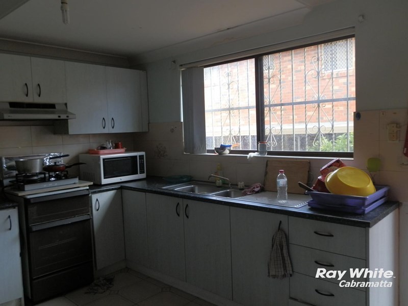 9/10 Kurrajong Street, Cabramatta NSW 2166