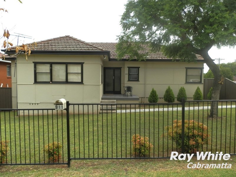 911 The Horsley Drive, Smithfield NSW 2164