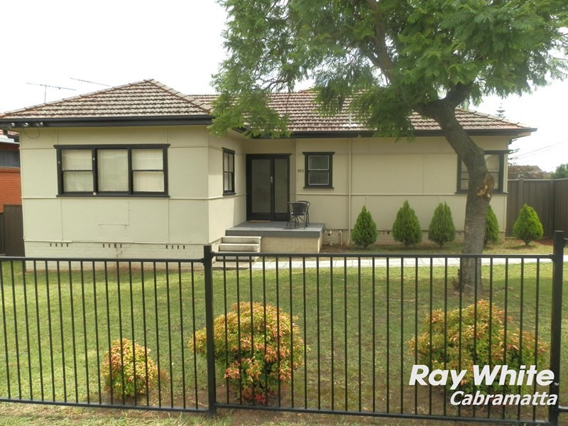 911 The Horsley Drive, Smithfield NSW 2164