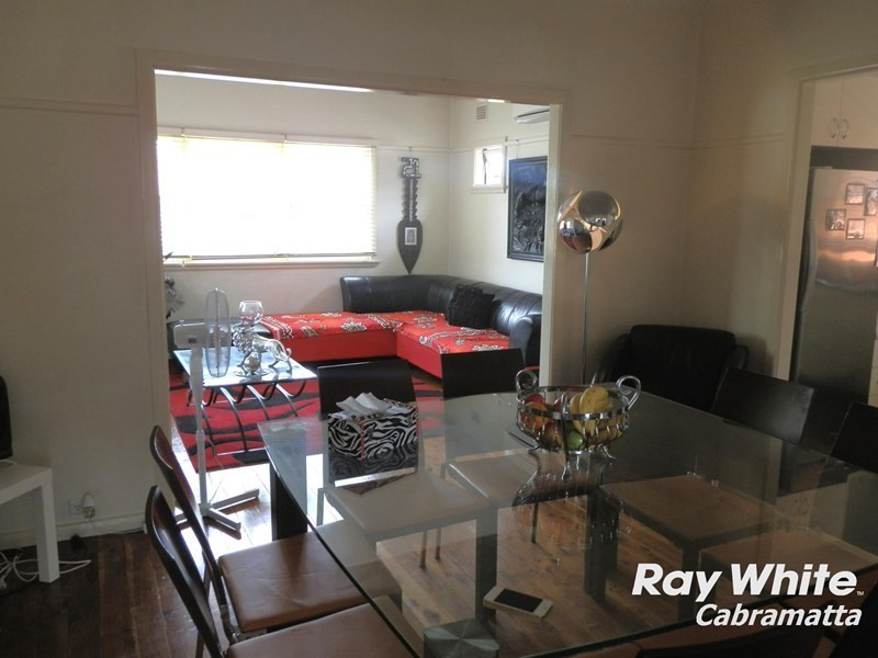911 The Horsley Drive, Smithfield NSW 2164