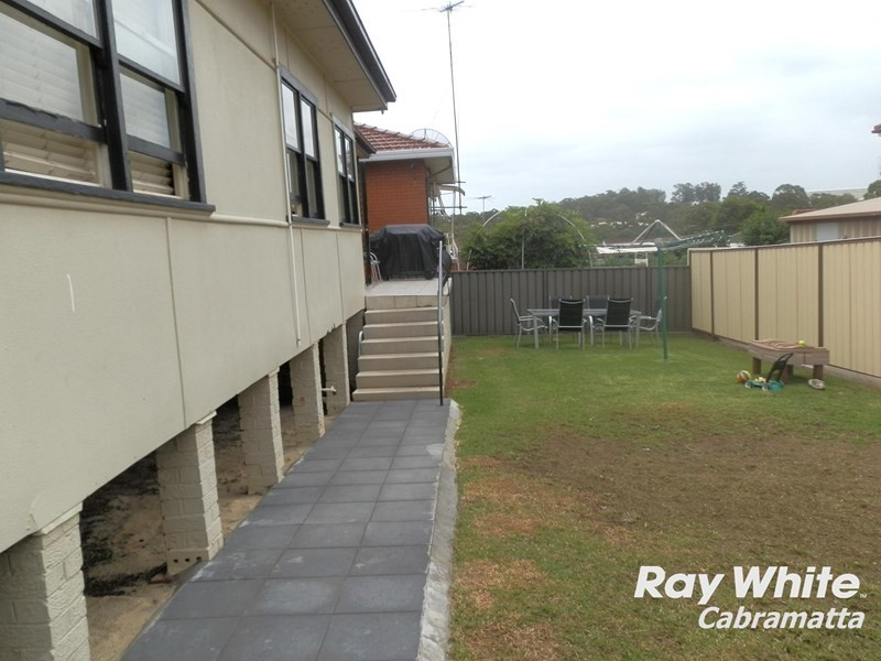 911 The Horsley Drive, Smithfield NSW 2164