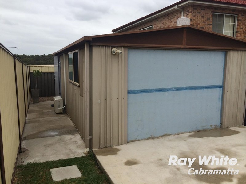 911 The Horsley Drive, Smithfield NSW 2164