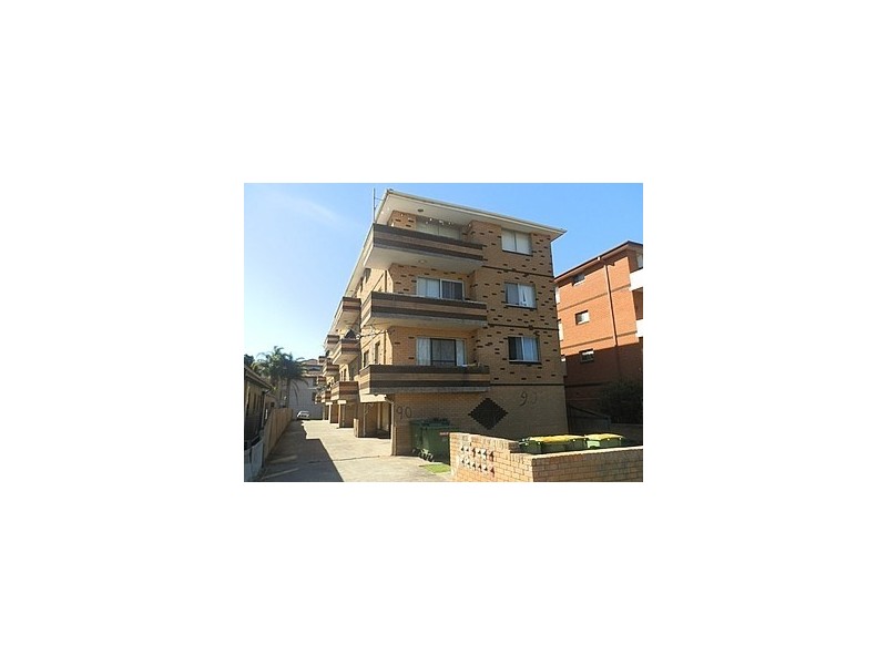 3/90 Smart Street, Fairfield NSW 2165