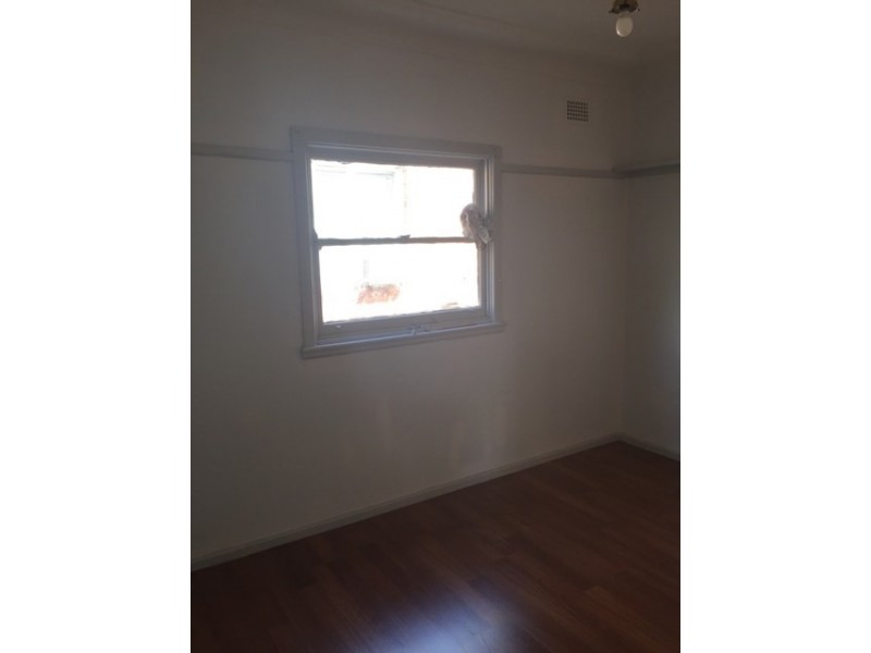 39 Queen Street, Canley Heights NSW 2166