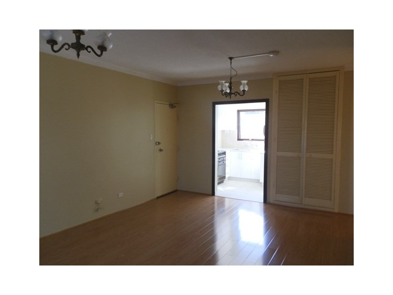 18/3-5 Gilbert Street, Cabramatta NSW 2166