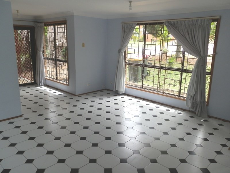 25 Sweethaven Street, Edensor Park NSW 2176