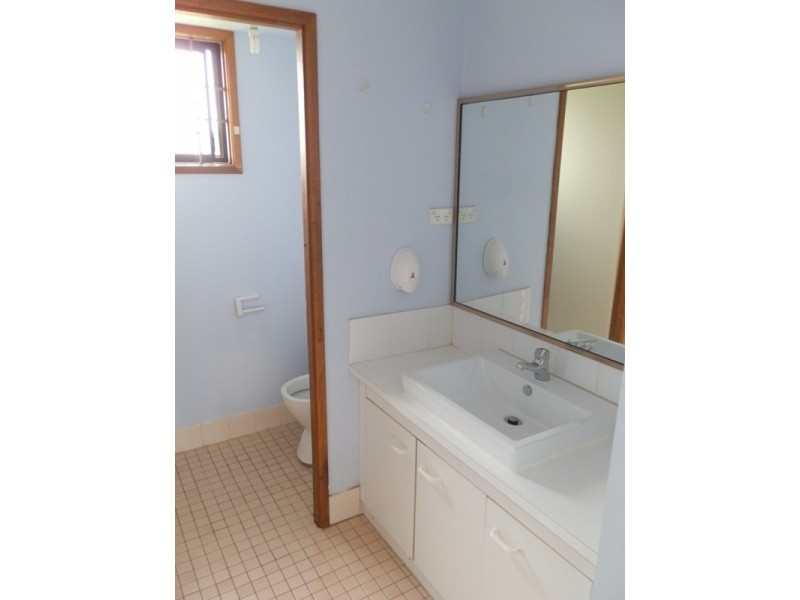 25 Sweethaven Street, Edensor Park NSW 2176