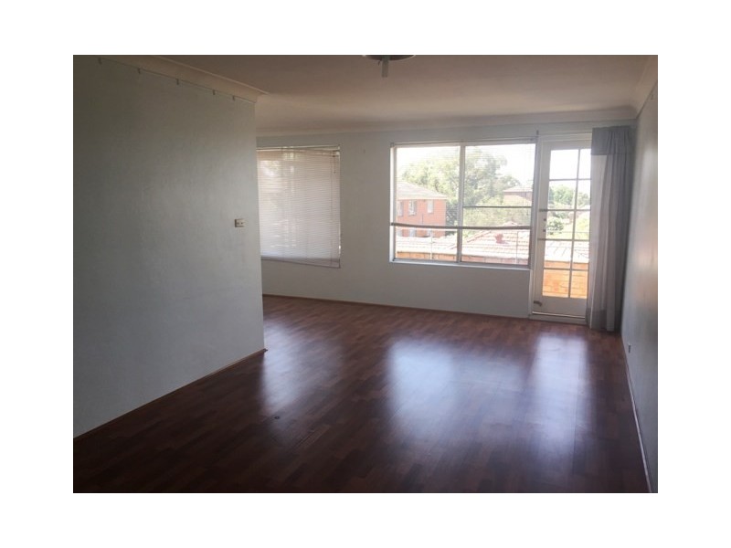 8/10 Maple Street, Cabramatta NSW 2166