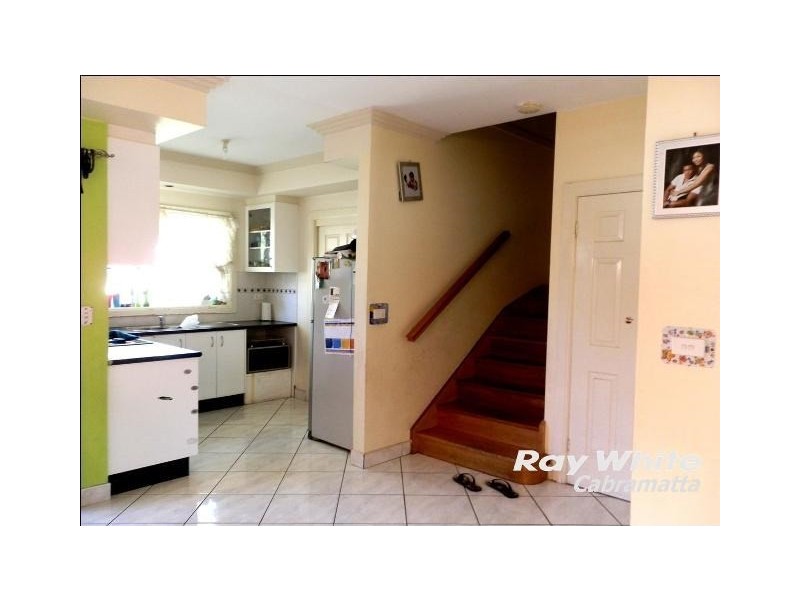 4/268 RIVER Avenue, Carramar NSW 2163