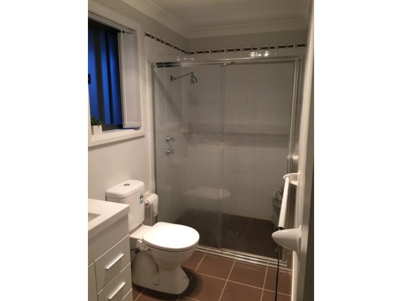 13 Hargrave Avenue, Middleton Grange NSW 2171