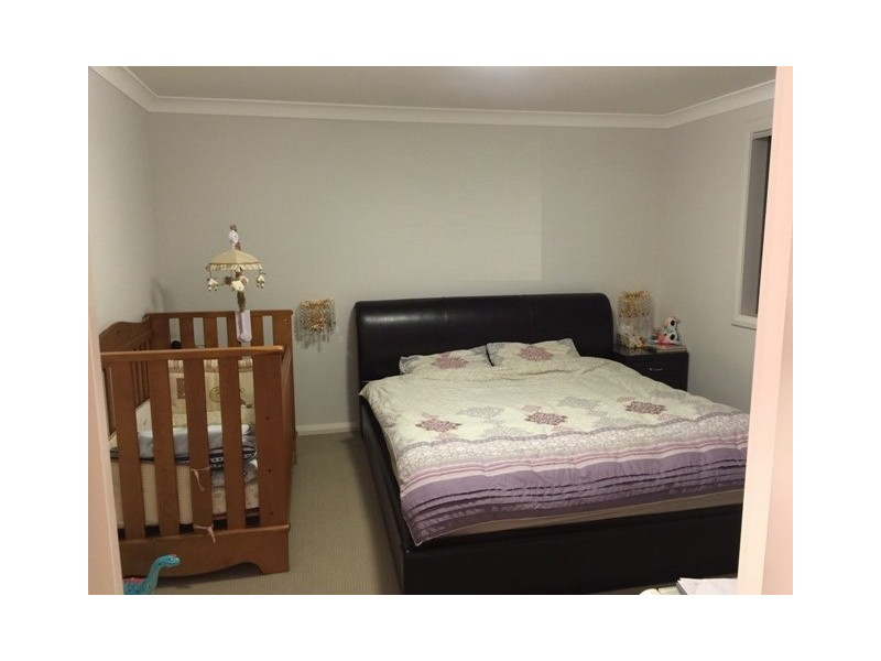 13 Hargrave Avenue, Middleton Grange NSW 2171