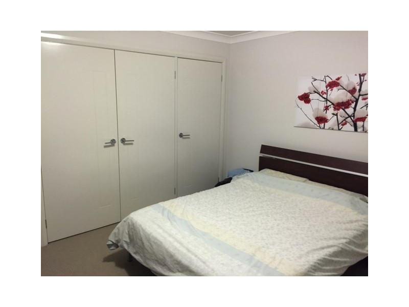 13 Hargrave Avenue, Middleton Grange NSW 2171