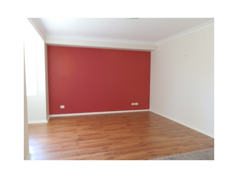 20 Kinchega Court, Wattle Grove NSW 2173