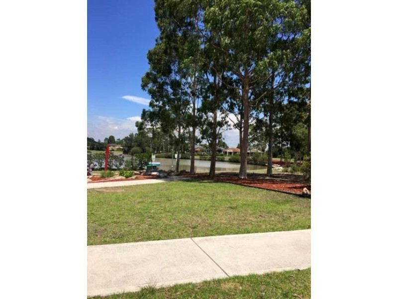 20 Kinchega Court, Wattle Grove NSW 2173