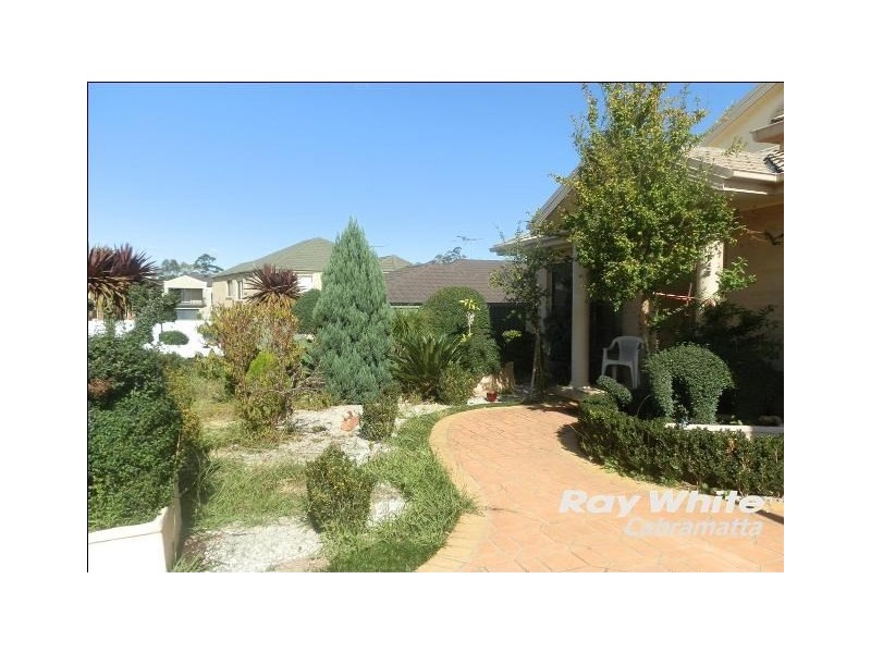 18 Rafter Crescent, Abbotsbury NSW 2176