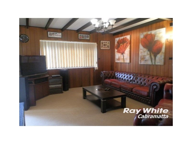 32 Karabar Street, Fairfield Heights NSW 2165