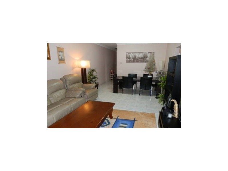 6/34 Hill Street, Cabramatta NSW 2166