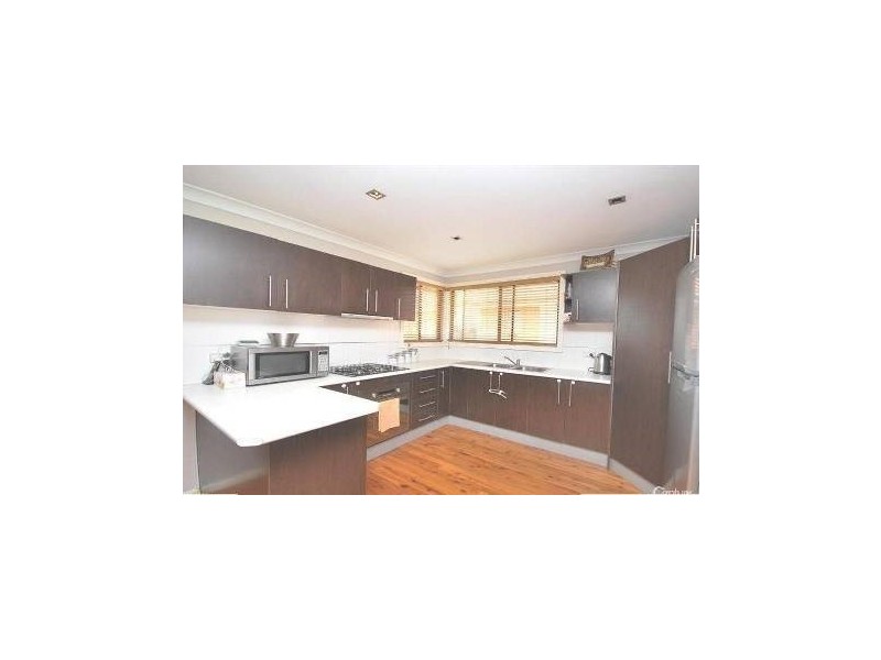 35 Kalora Avenue, Fairfield West NSW 2165