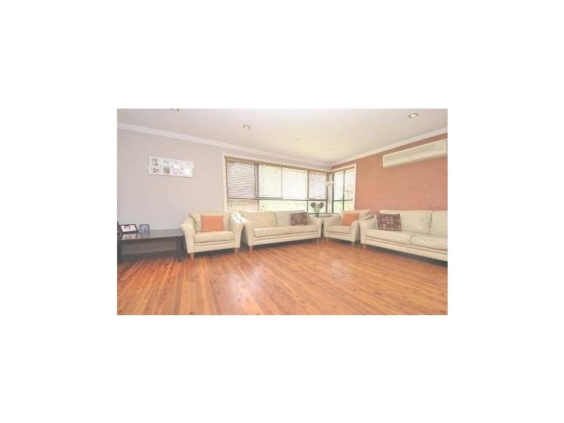 35 Kalora Avenue, Fairfield West NSW 2165