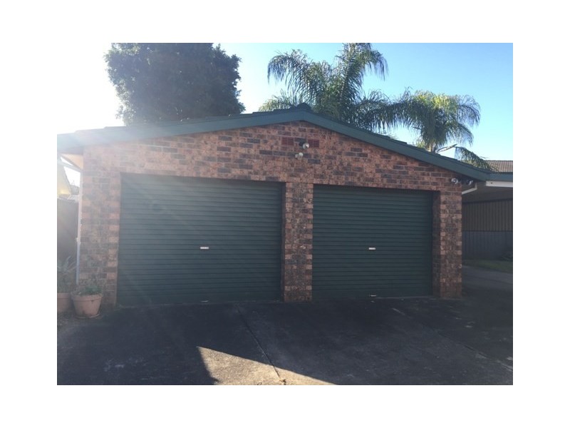 3 Dalton Place, Fairfield West NSW 2165