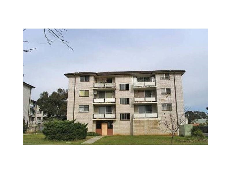 17/118 Longfield Street, Cabramatta NSW 2166