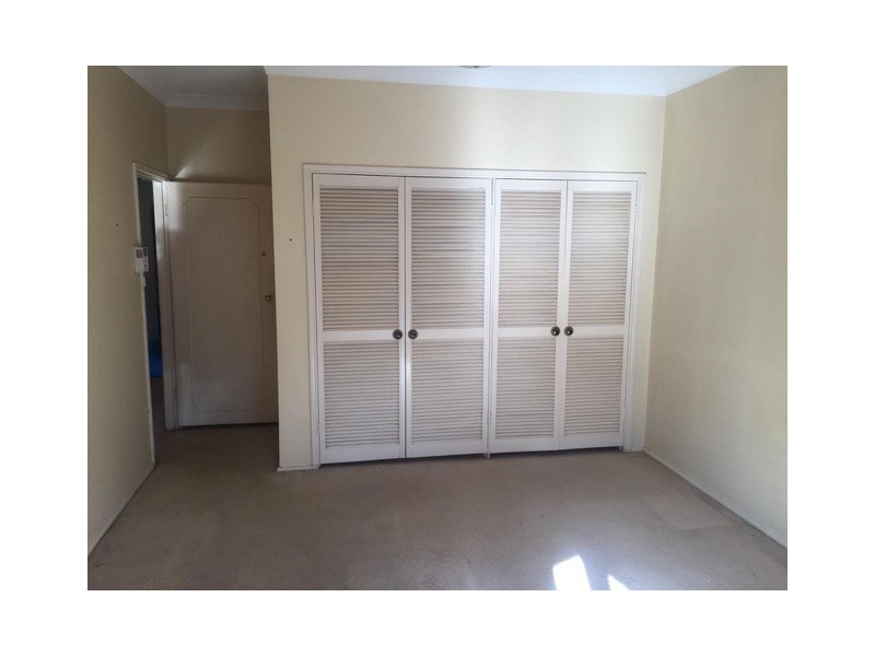 12 Silverwater Crescent, Lansvale NSW 2166