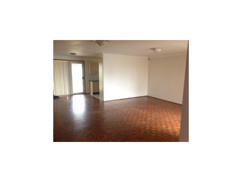 75 Starling Street, Green Valley NSW 2168