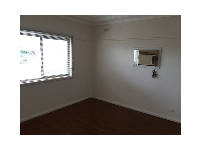 99 Kiora Street, Canley Heights NSW 2166