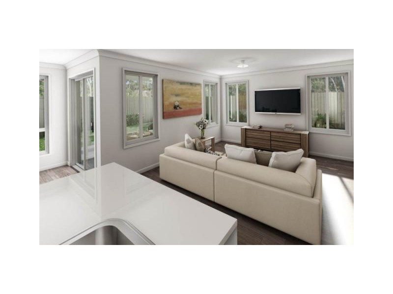 818 Duigan Street, Middleton Grange NSW 2171