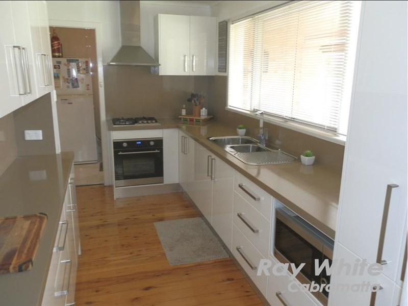 14 Huntingdale Avenue, Lansvale NSW 2166