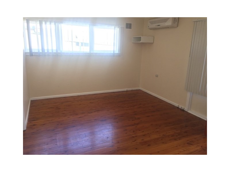 17 Albany Street, Busby NSW 2168