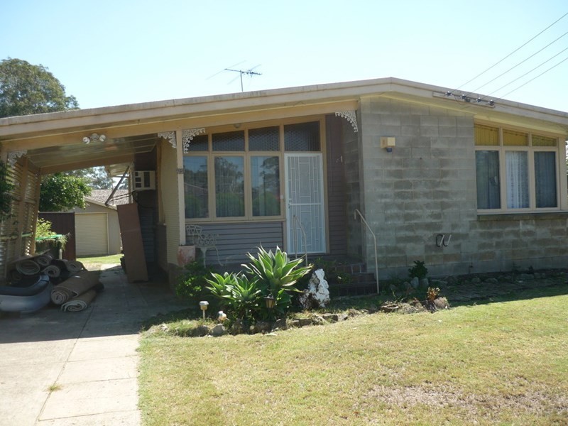 25 Romney Crescent, Miller NSW 2168