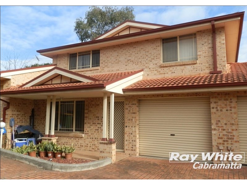 6/11 Mataro Close, Edensor Park NSW 2176