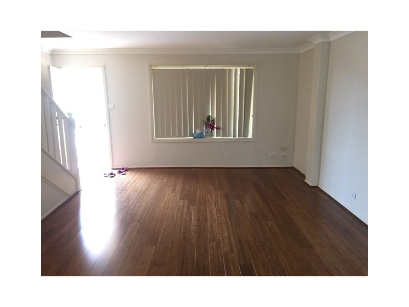 6/11 Mataro Close, Edensor Park NSW 2176