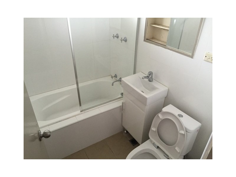 17/50 Canley Vale Road, Canley Vale NSW 2166