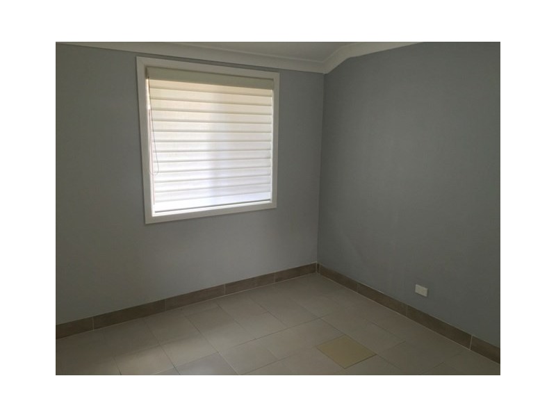 6A Kambala Crecent, Fairfield West NSW 2165