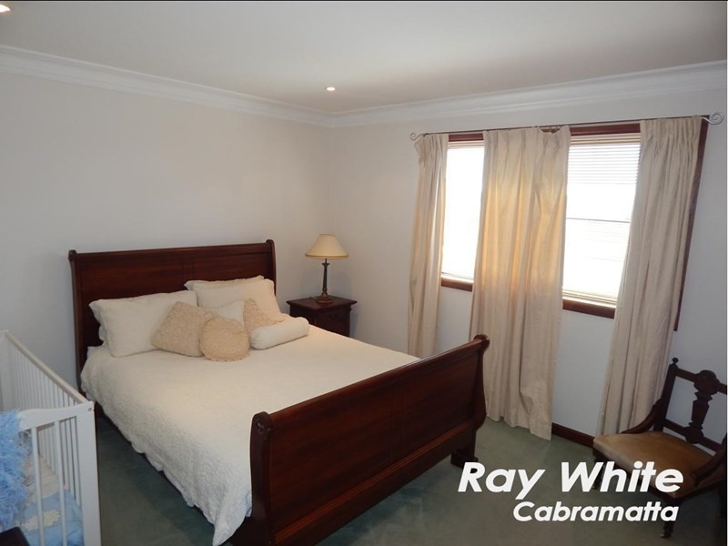 Fairfield East NSW 2165