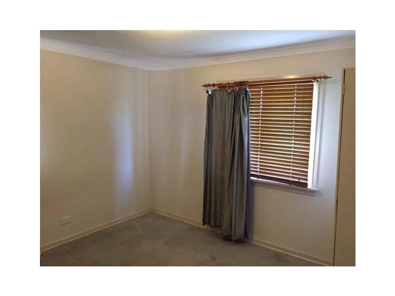 4 Moonshine Avenue, Cabramatta West NSW 2166