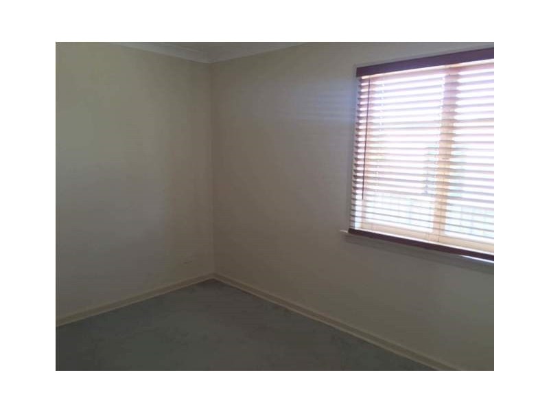 4 Moonshine Avenue, Cabramatta West NSW 2166