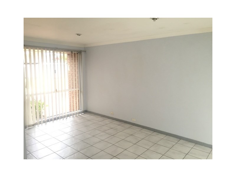 71 Nineveh Crescent, Greenfield Park NSW 2176