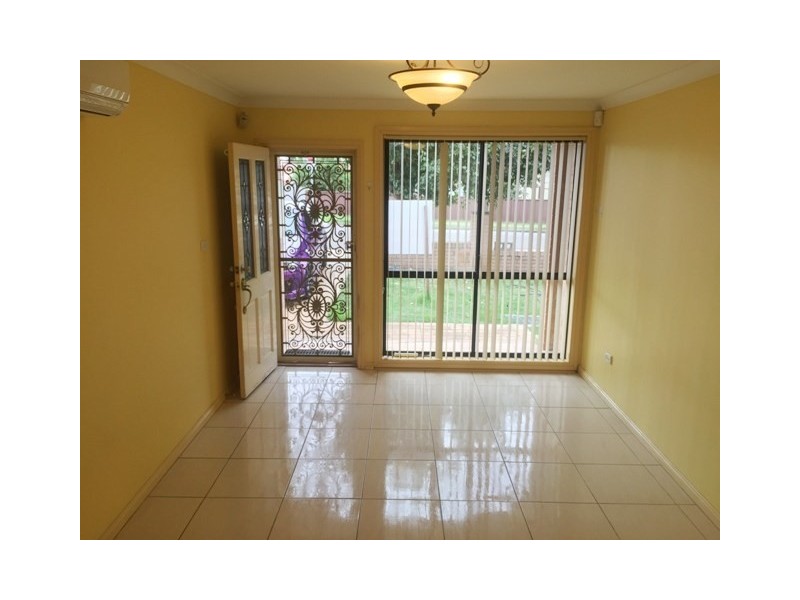 2/102 Arbutus Street, Canley Heights NSW 2166