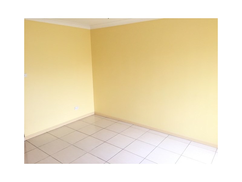 2/102 Arbutus Street, Canley Heights NSW 2166