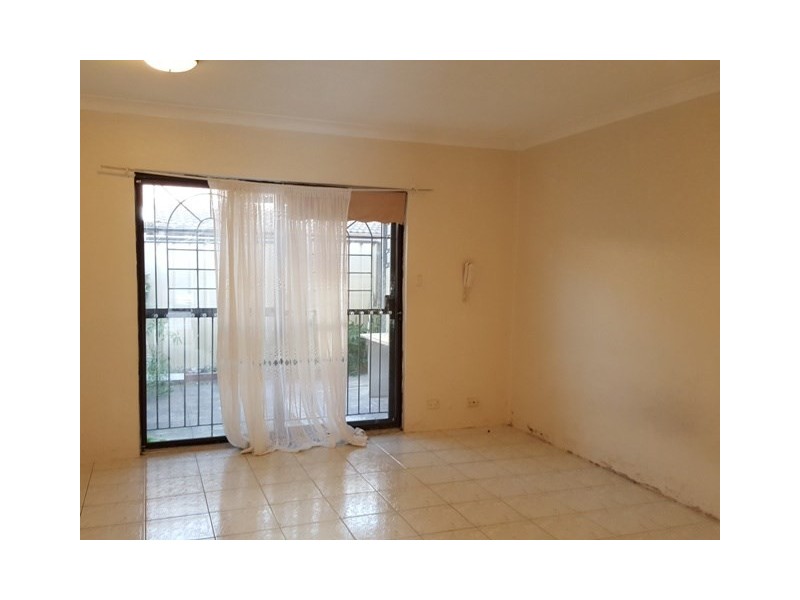 21/12-18 St John Road, Cabramatta NSW 2166