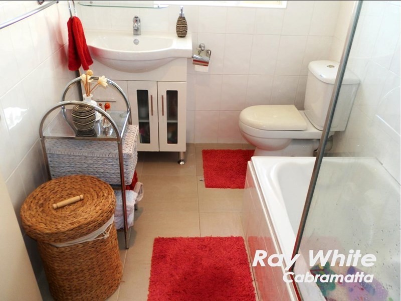 Fairfield West NSW 2165