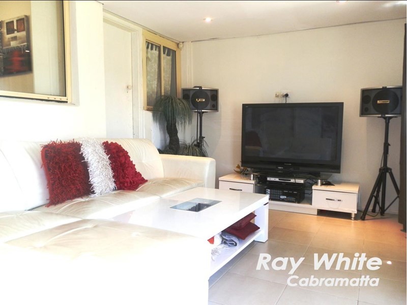 Fairfield West NSW 2165