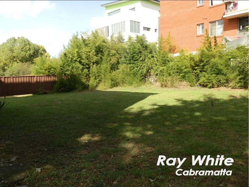 10/82 Mcburney Road, Cabramatta NSW 2166