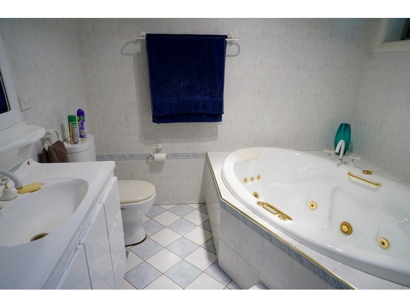 10 Haven Valley Way, Lansvale NSW 2166