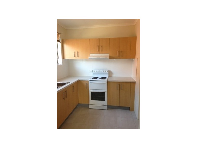 2/17 Hart Street, Warwick Farm NSW 2170